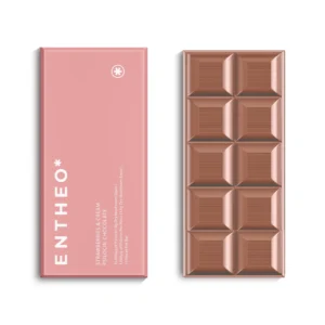 Strawberries & Cream Chocolate Bar | 4 Grams